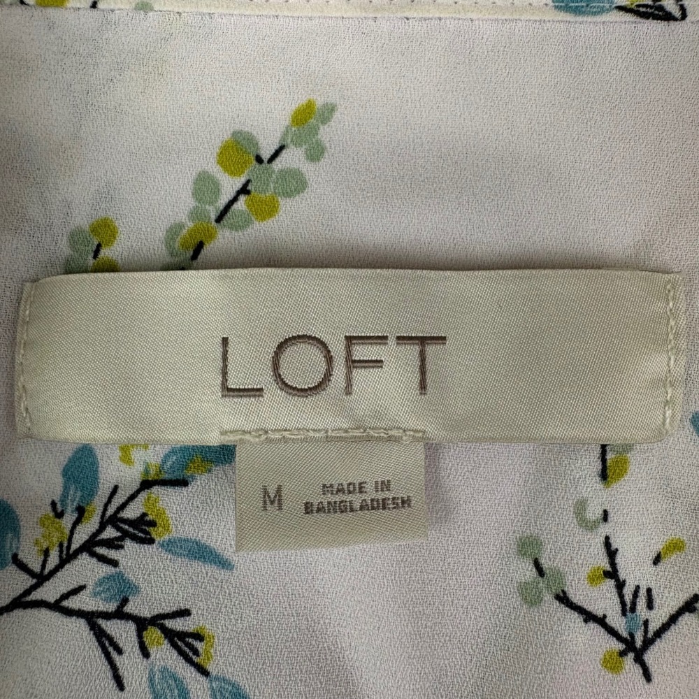 LOFT Womens M Pink Floral Button Down Roll Tab‎ Sleeve Blouse Botanical Career - Picture 6 of 12